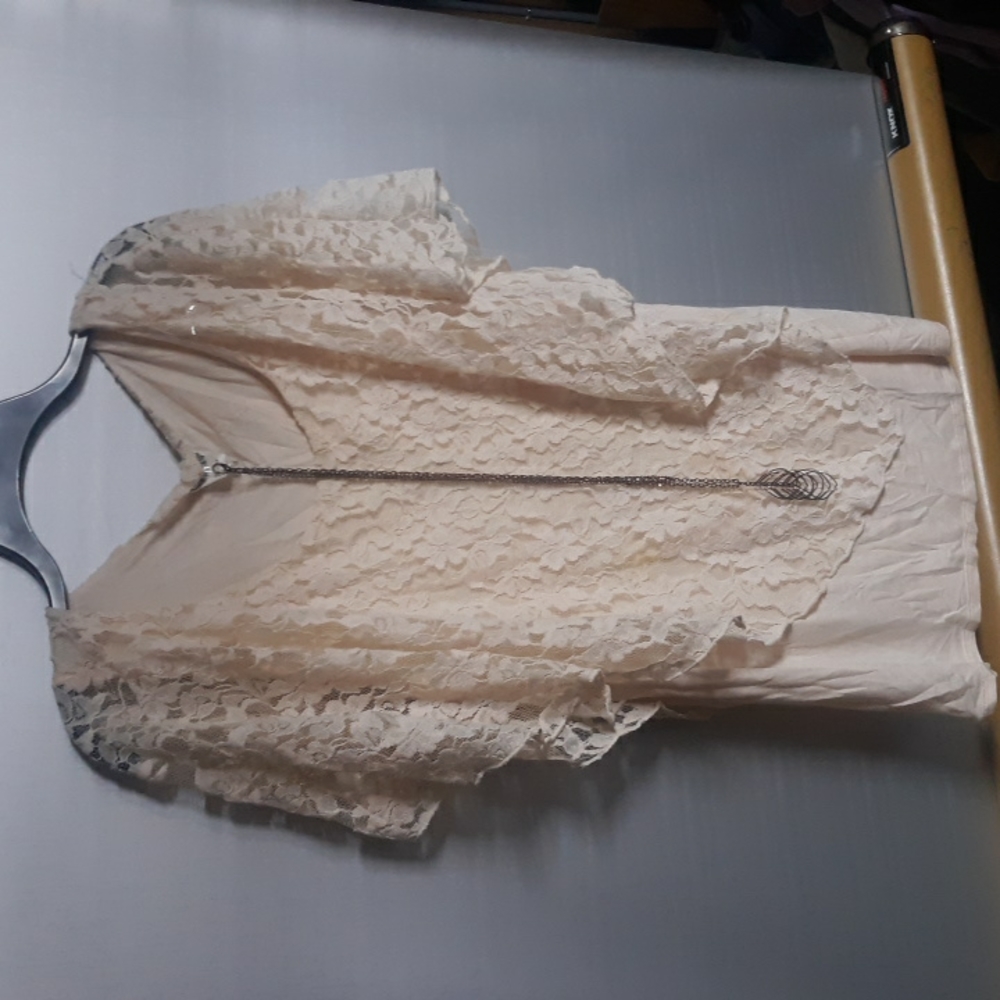 Late August Size L (SKU 5)